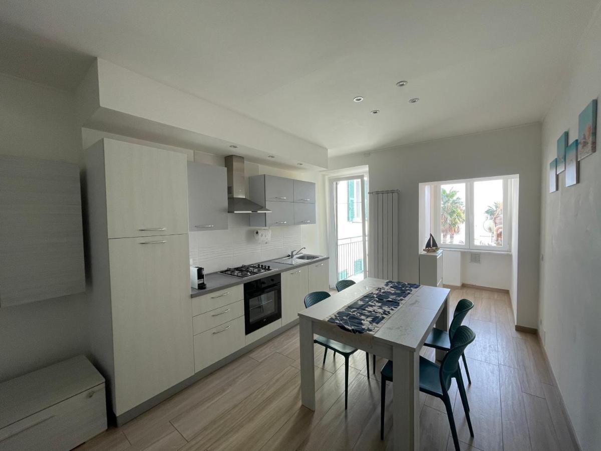 Ferienwohnung Casa A-Mare Varraze Exterior foto