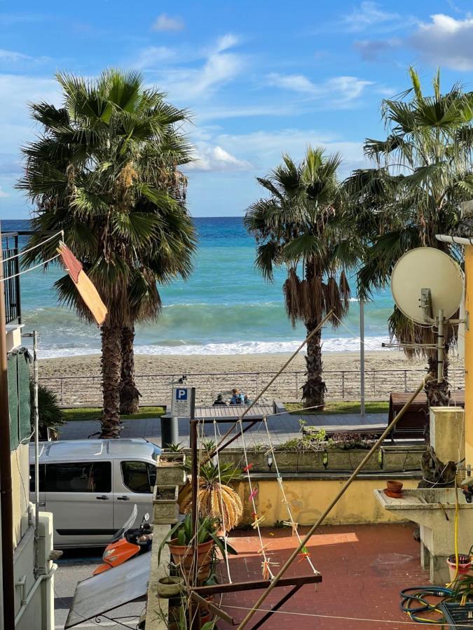 Ferienwohnung Casa A-Mare Varraze Exterior foto
